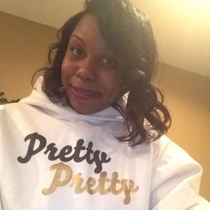 Meet your Posher, Maya